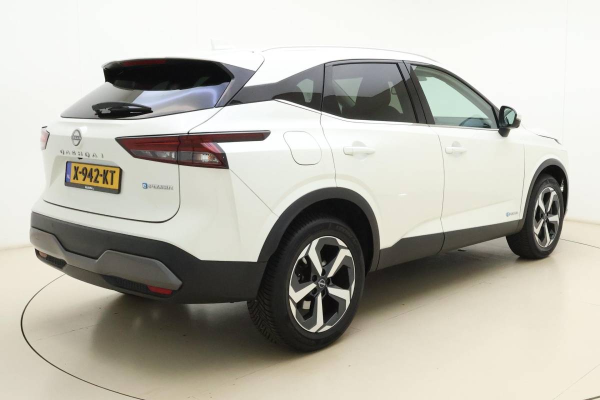 Nissan QASHQAI Nissan Qashqai 1.5 e-Power N-Connecta | Panoramadak | Navigatie | Climate Control | camera | Keyless entry en start