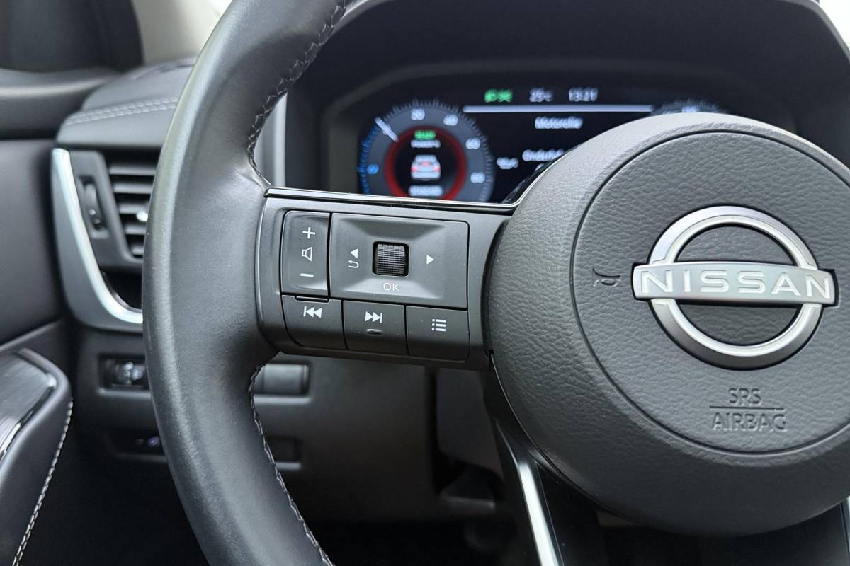 Nissan QASHQAI Nissan Qashqai 1.5 e-Power N-Connecta | Panoramadak | Navigatie | Climate Control | camera | Keyless entry en start