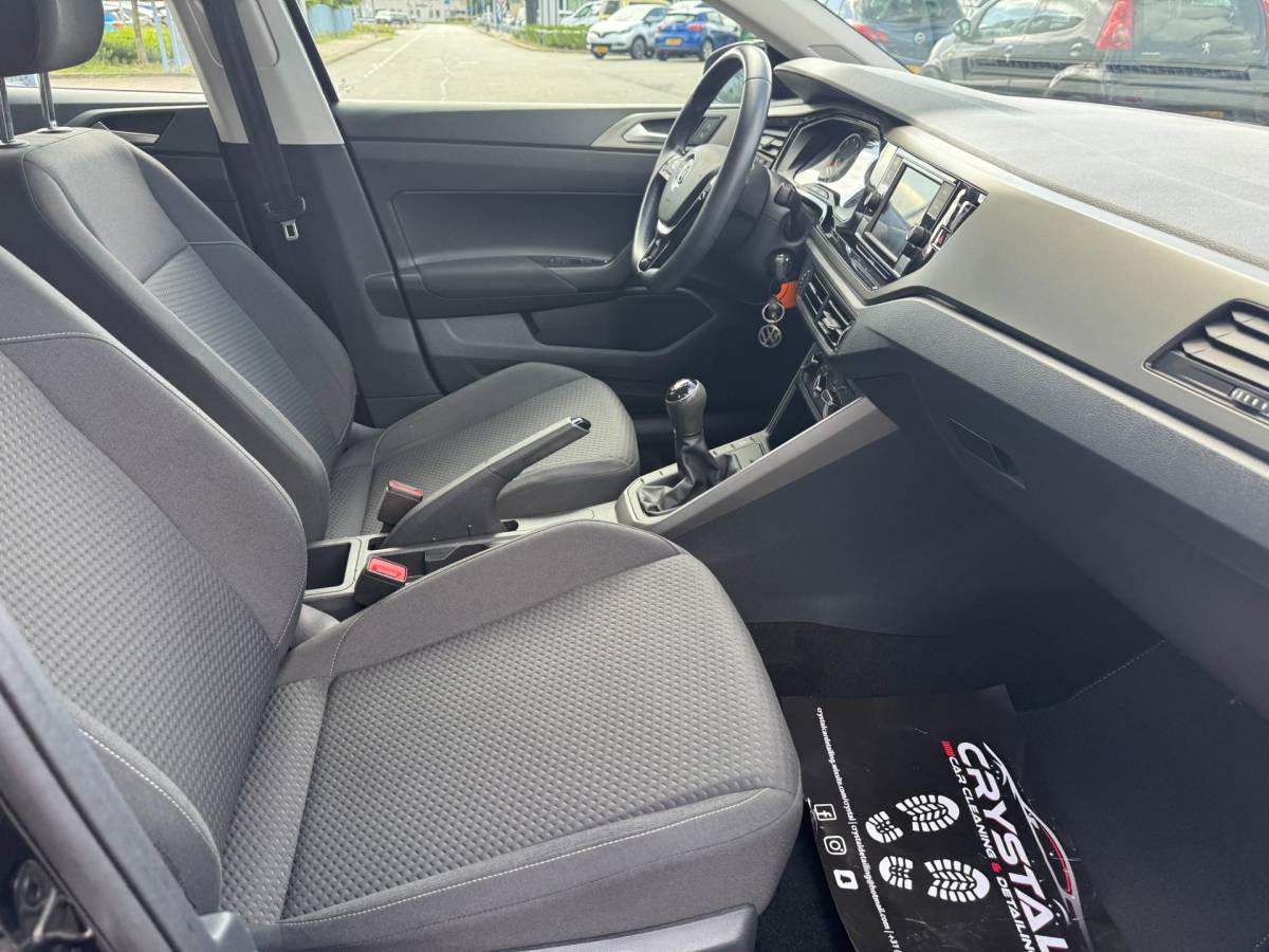 Volkswagen Polo Volkswagen POLO 1.0 MPI Comfortline Business PDC Airco