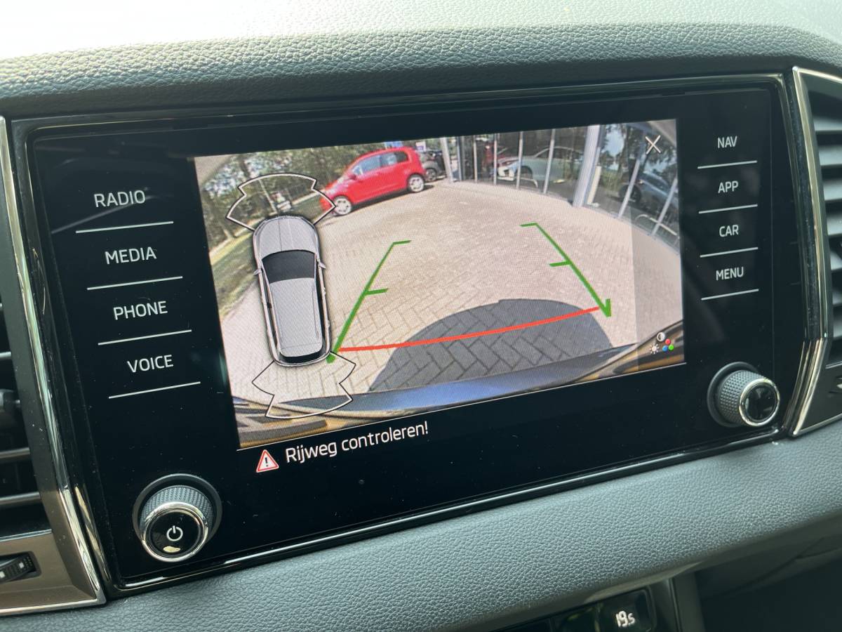 Škoda Karoq ŠKODA Karoq 1.5 TSI ACT Business Edition | CAM | CARPLAY | CLIMA | CRUISE | DAB | PDC V&A | VIRTUAL COCKPIT
