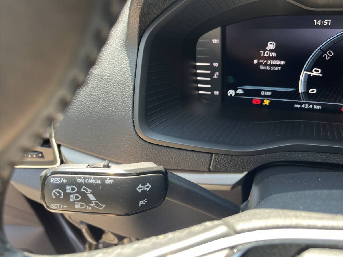 Škoda Karoq ŠKODA Karoq 1.5 TSI ACT Business Edition | CAM | CARPLAY | CLIMA | CRUISE | DAB | PDC V&A | VIRTUAL COCKPIT