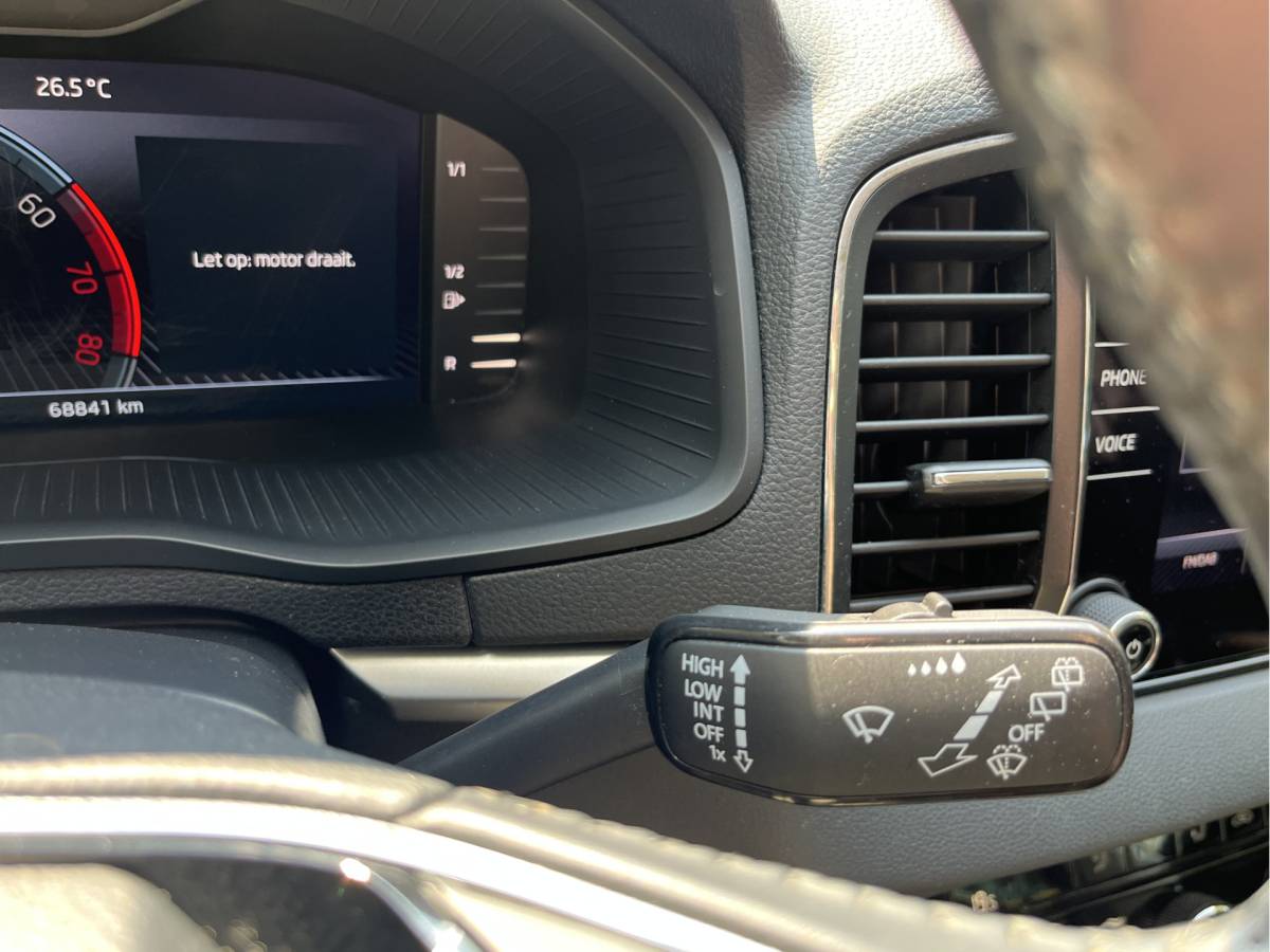 Škoda Karoq ŠKODA Karoq 1.5 TSI ACT Business Edition | CAM | CARPLAY | CLIMA | CRUISE | DAB | PDC V&A | VIRTUAL COCKPIT