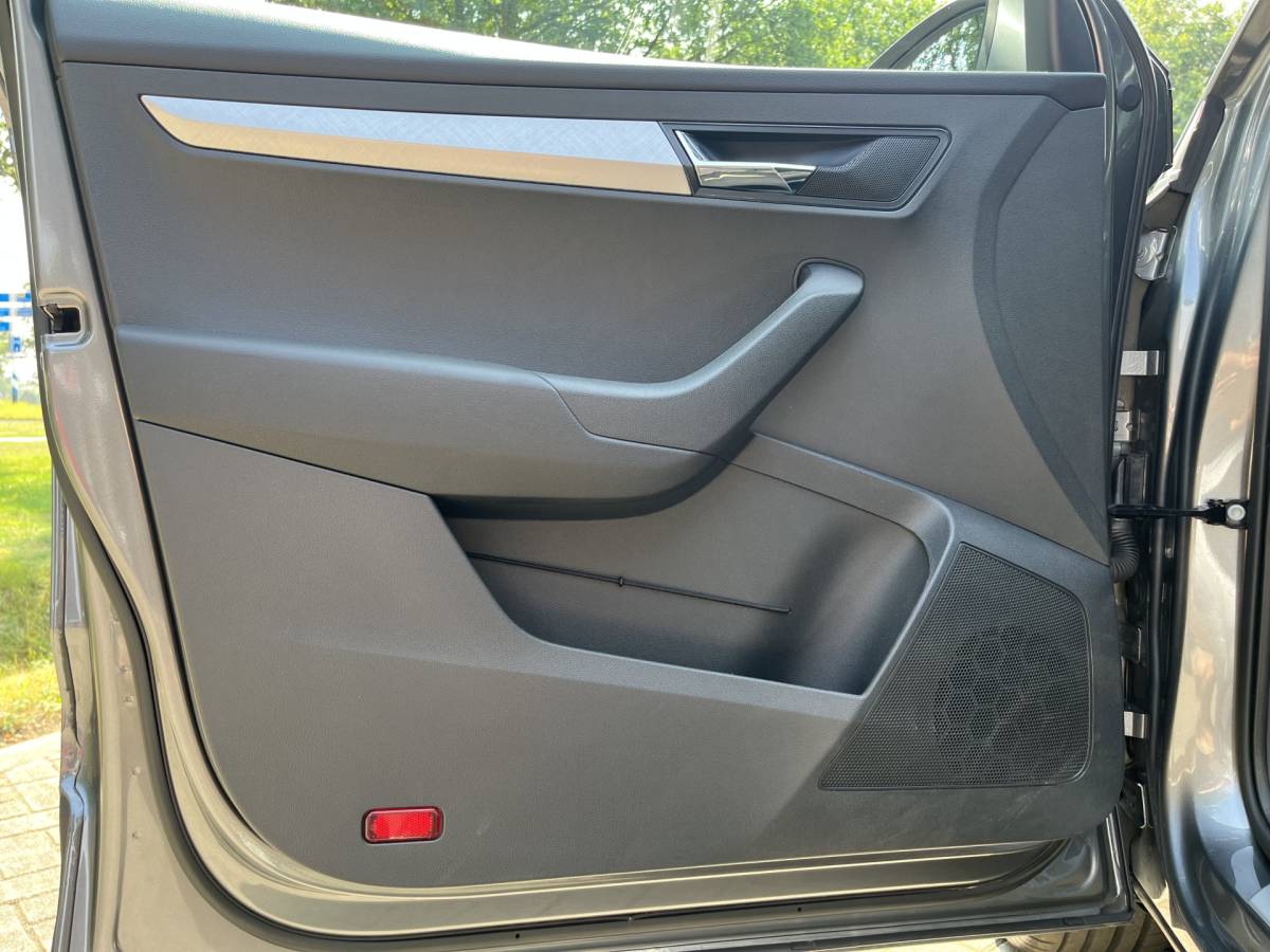 Škoda Karoq ŠKODA Karoq 1.5 TSI ACT Business Edition | CAM | CARPLAY | CLIMA | CRUISE | DAB | PDC V&A | VIRTUAL COCKPIT