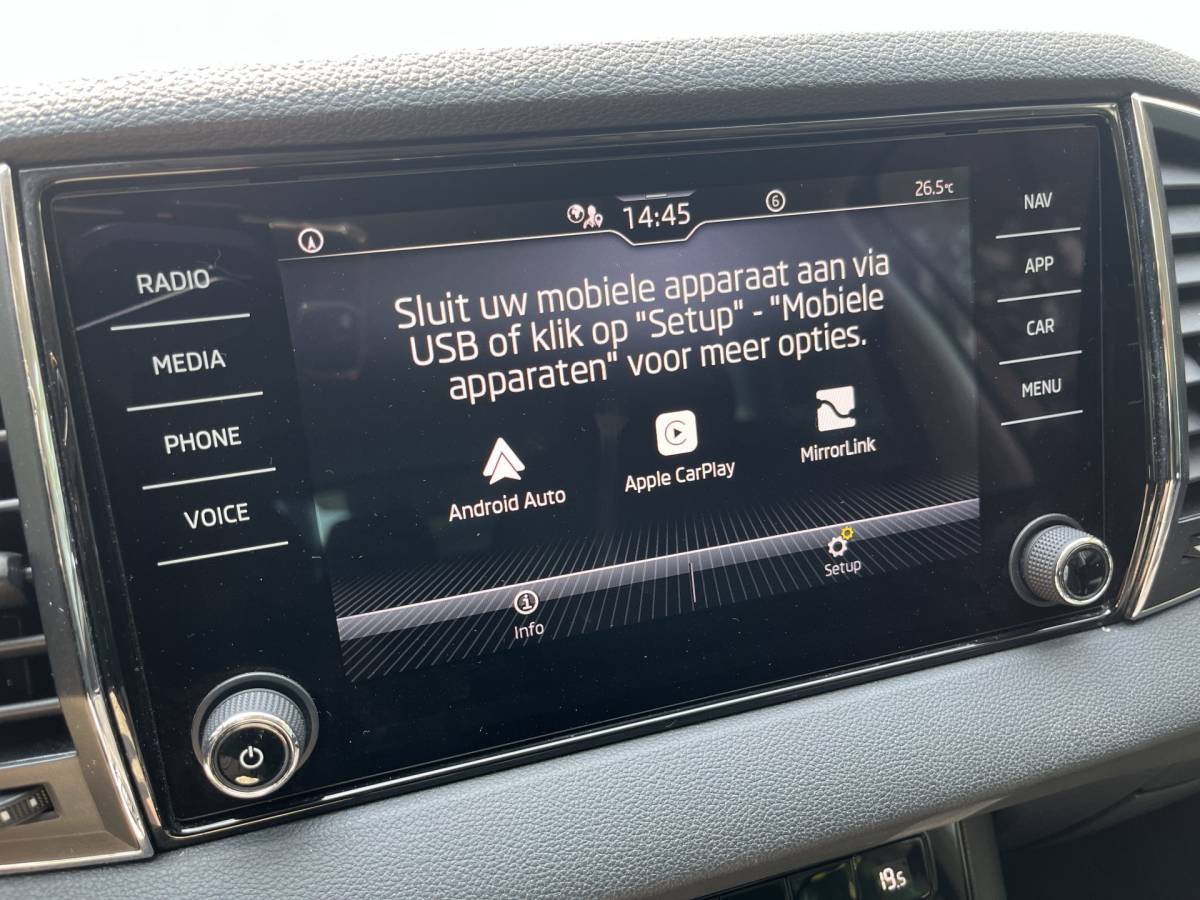 Škoda Karoq ŠKODA Karoq 1.5 TSI ACT Business Edition | CAM | CARPLAY | CLIMA | CRUISE | DAB | PDC V&A | VIRTUAL COCKPIT