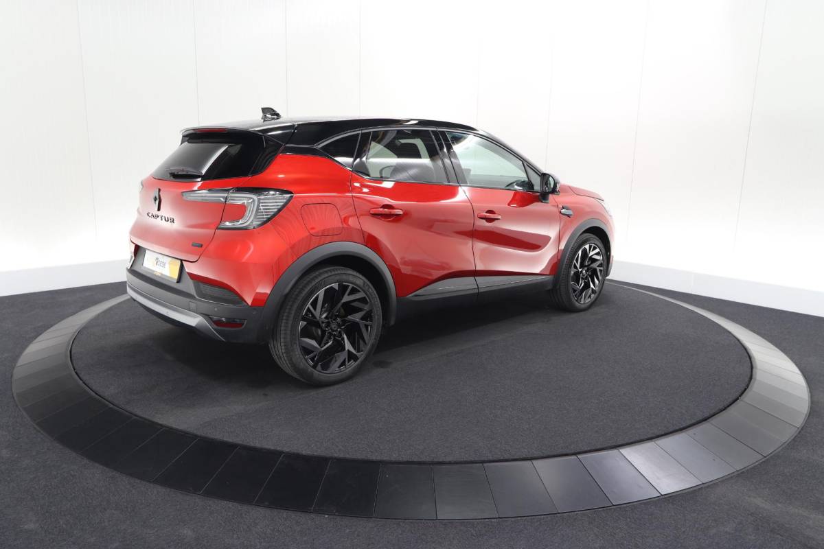 Renault Captur Renault Captur 1.8 E-Tech full hybrid 160 esprit Alpine | Adaptieve Cruise Control | 360 Camera | Navigatie