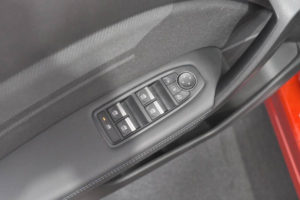 Renault Captur Renault Captur 1.8 E-Tech full hybrid 160 esprit Alpine | Adaptieve Cruise Control | 360 Camera | Navigatie