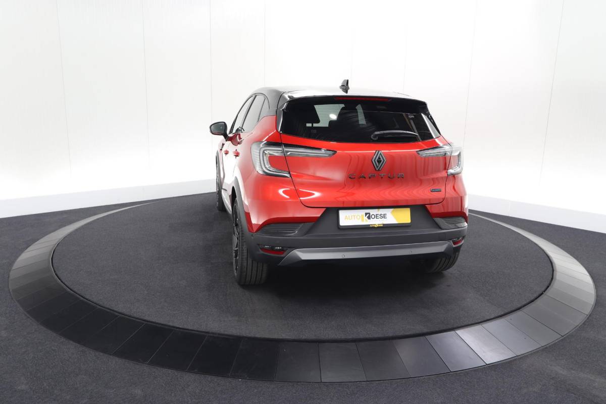 Renault Captur Renault Captur 1.8 E-Tech full hybrid 160 esprit Alpine | Adaptieve Cruise Control | 360 Camera | Navigatie