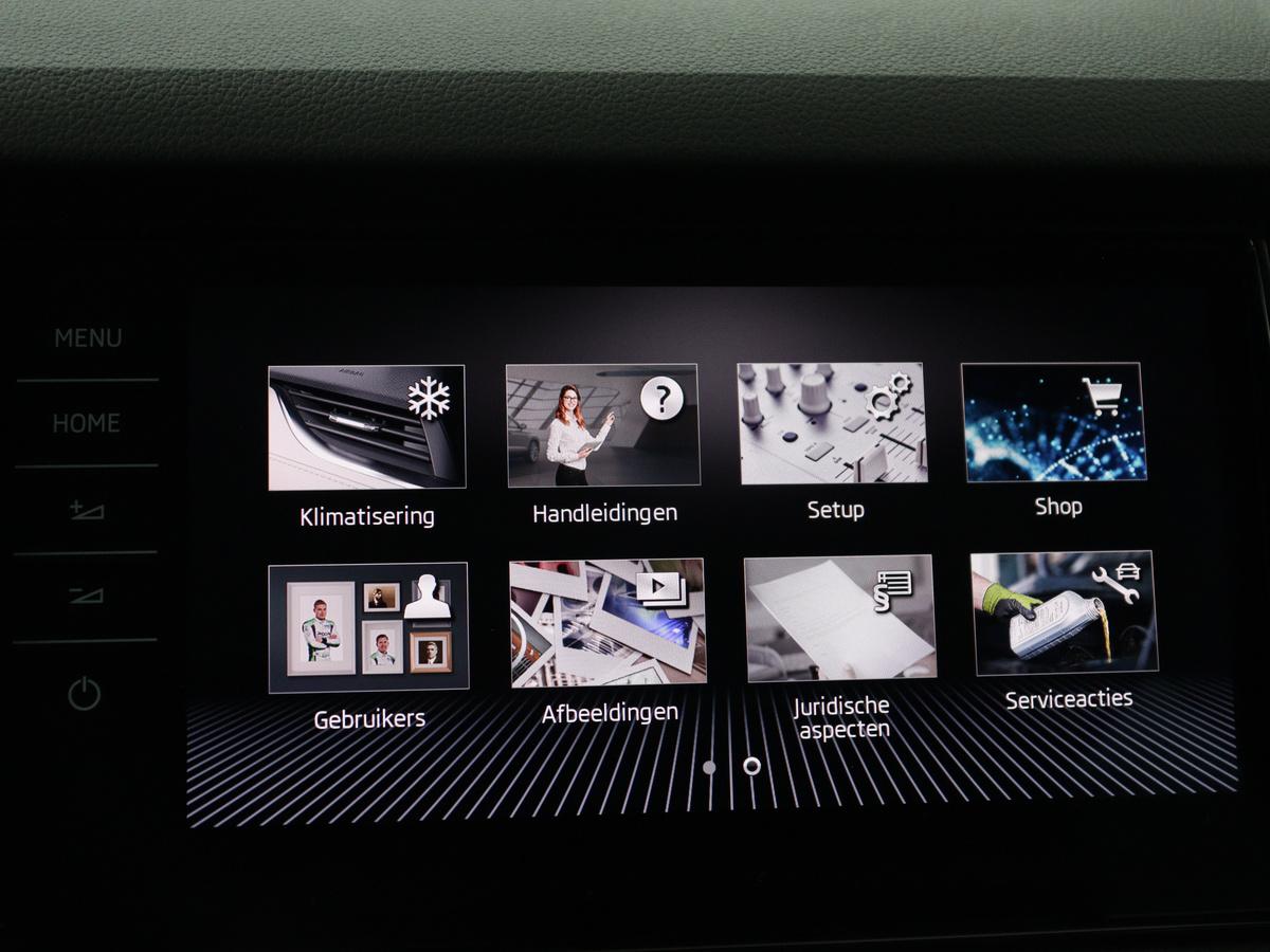 Škoda Kodiaq Skoda Kodiaq 1.5 TSI Business Edition Plus | Panoramadak | Trekhaak | Leder | Memory | Adaptive cruise | 360 camera | Carplay | Sfeerverlichting | Canton sound | Full LED