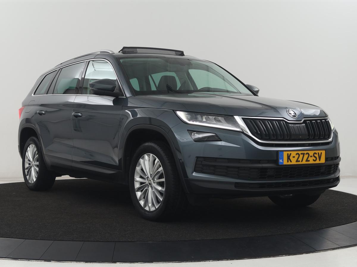 Škoda Kodiaq Skoda Kodiaq 1.5 TSI Business Edition Plus | Panoramadak | Trekhaak | Leder | Memory | Adaptive cruise | 360 camera | Carplay | Sfeerverlichting | Canton sound | Full LED
