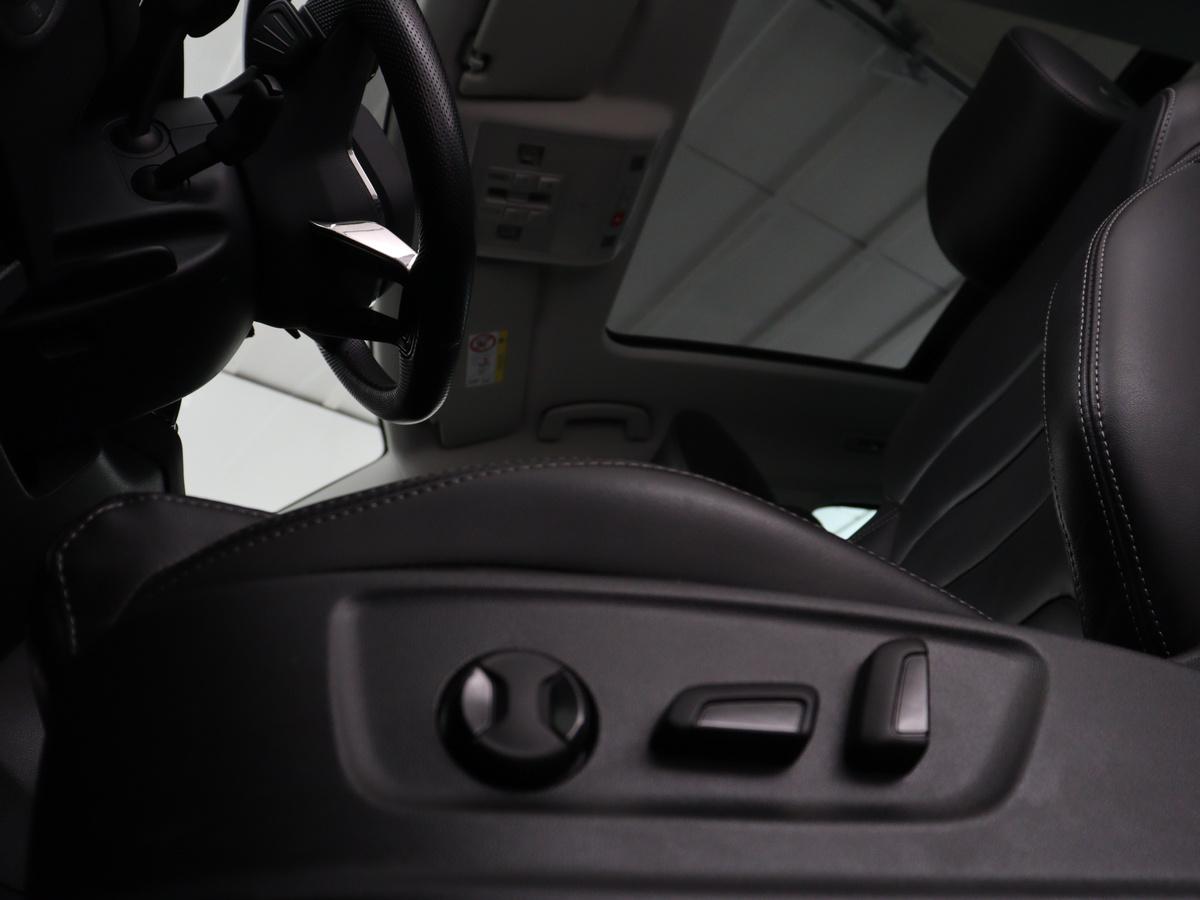 Škoda Kodiaq Skoda Kodiaq 1.5 TSI Business Edition Plus | Panoramadak | Trekhaak | Leder | Memory | Adaptive cruise | 360 camera | Carplay | Sfeerverlichting | Canton sound | Full LED