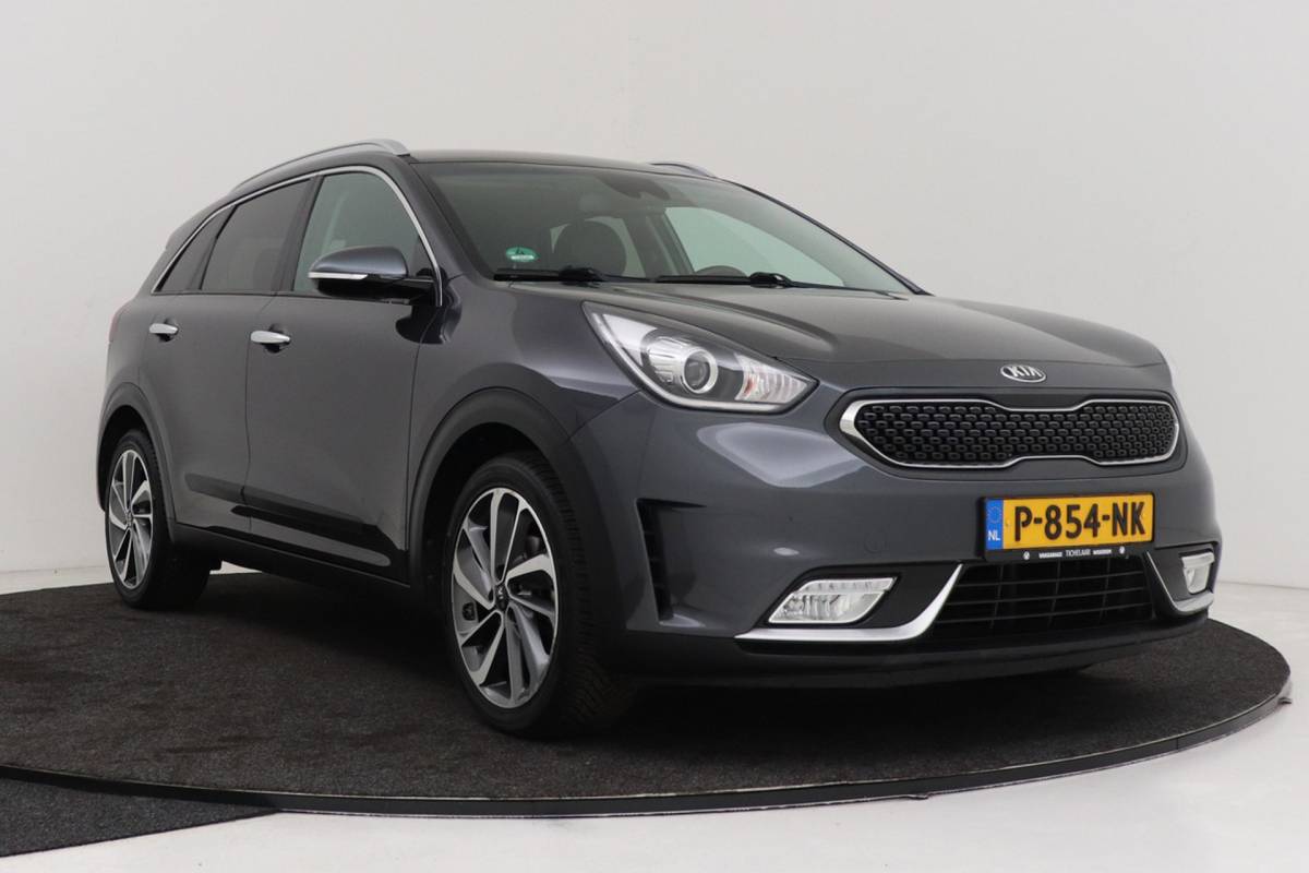 Kia Niro Kia Niro 1.6 GDi Hybrid DynamicLine | Camera | CarPlay | Navigatie | Volledig Ond. | 18″ Velgen |