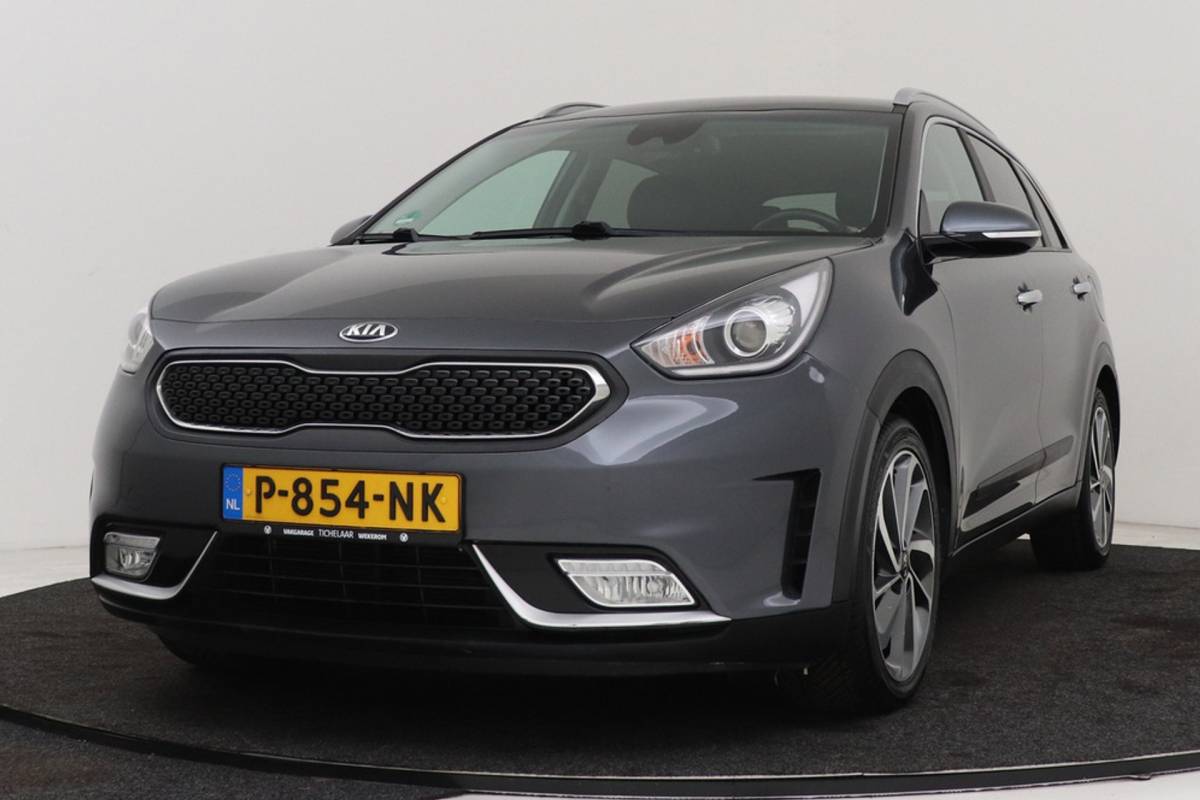 Kia Niro Kia Niro 1.6 GDi Hybrid DynamicLine | Camera | CarPlay | Navigatie | Volledig Ond. | 18″ Velgen |