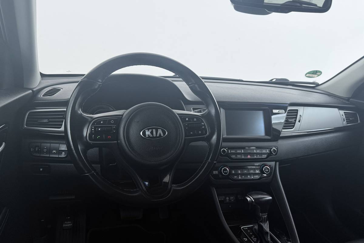 Kia Niro Kia Niro 1.6 GDi Hybrid DynamicLine | Camera | CarPlay | Navigatie | Volledig Ond. | 18″ Velgen |