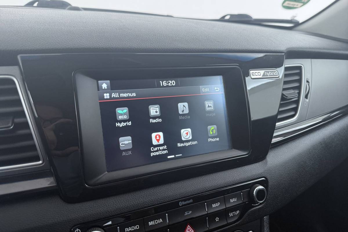 Kia Niro Kia Niro 1.6 GDi Hybrid DynamicLine | Camera | CarPlay | Navigatie | Volledig Ond. | 18″ Velgen |