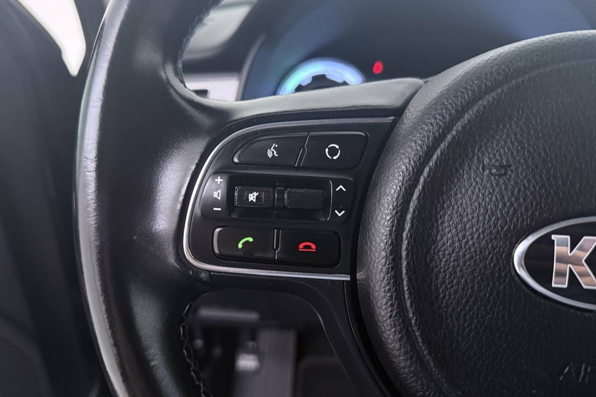 Kia Niro Kia Niro 1.6 GDi Hybrid DynamicLine | Camera | CarPlay | Navigatie | Volledig Ond. | 18″ Velgen |
