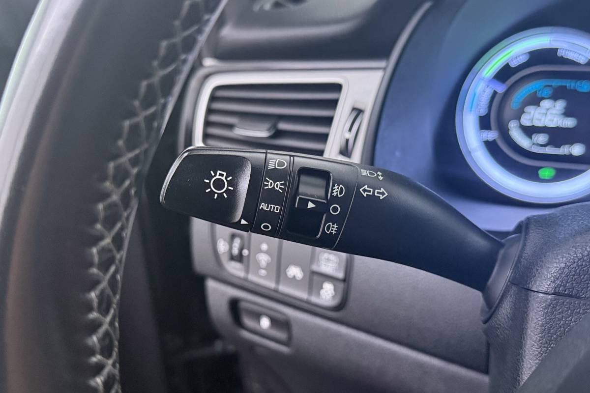 Kia Niro Kia Niro 1.6 GDi Hybrid DynamicLine | Camera | CarPlay | Navigatie | Volledig Ond. | 18″ Velgen |