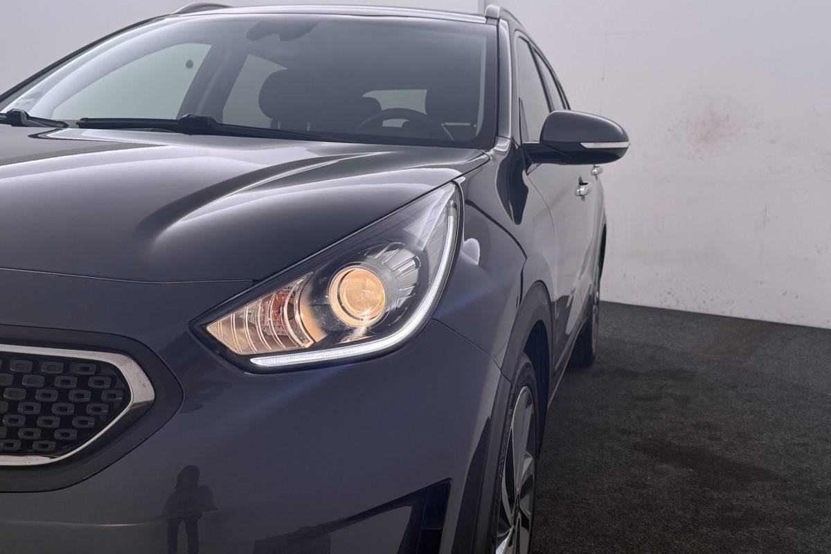Kia Niro Kia Niro 1.6 GDi Hybrid DynamicLine | Camera | CarPlay | Navigatie | Volledig Ond. | 18″ Velgen |