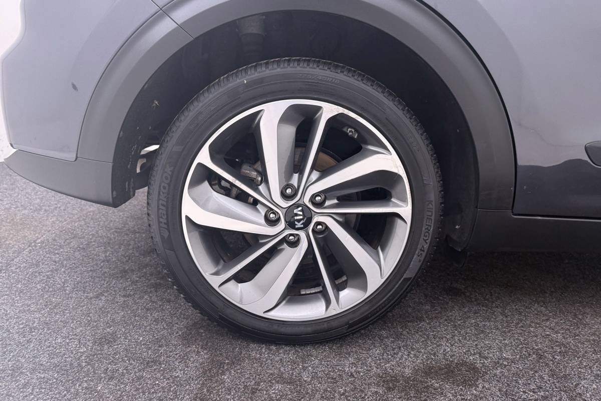 Kia Niro Kia Niro 1.6 GDi Hybrid DynamicLine | Camera | CarPlay | Navigatie | Volledig Ond. | 18″ Velgen |