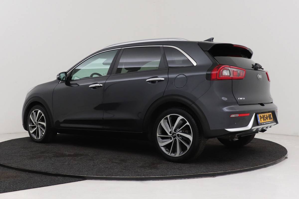 Kia Niro Kia Niro 1.6 GDi Hybrid DynamicLine | Camera | CarPlay | Navigatie | Volledig Ond. | 18″ Velgen |