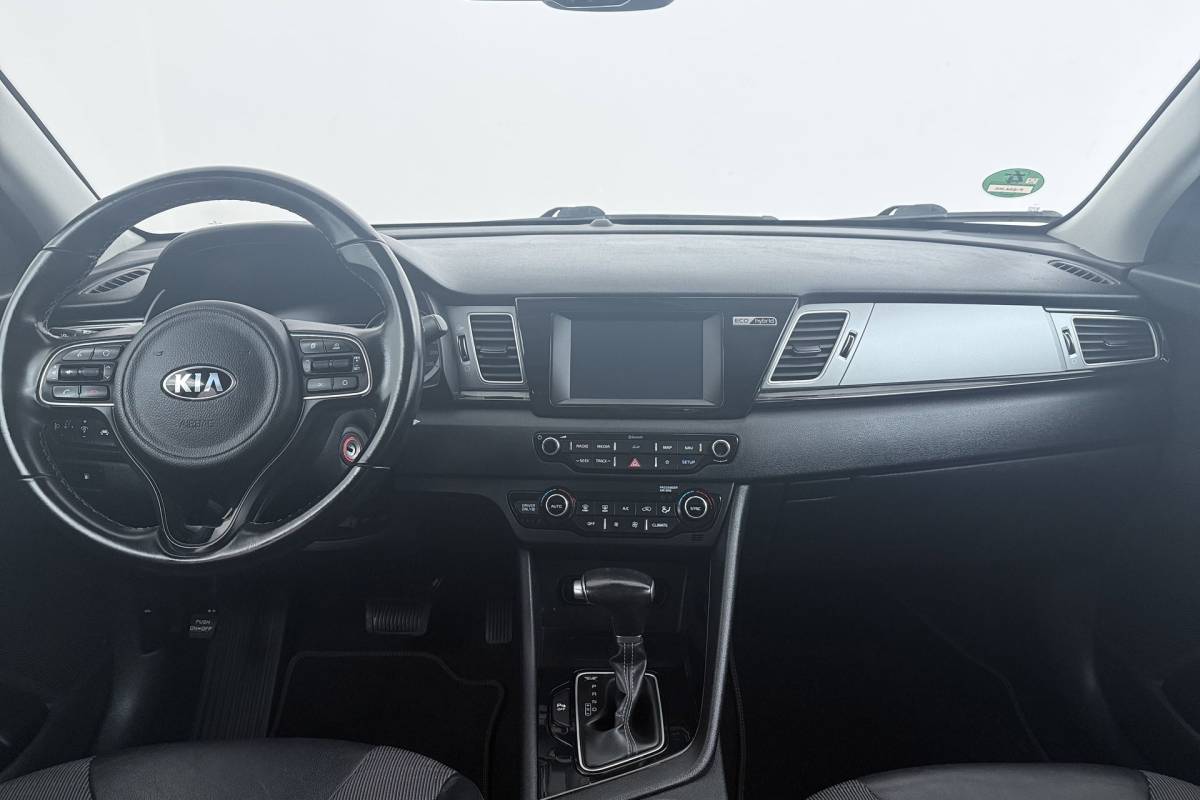 Kia Niro Kia Niro 1.6 GDi Hybrid DynamicLine | Camera | CarPlay | Navigatie | Volledig Ond. | 18″ Velgen |
