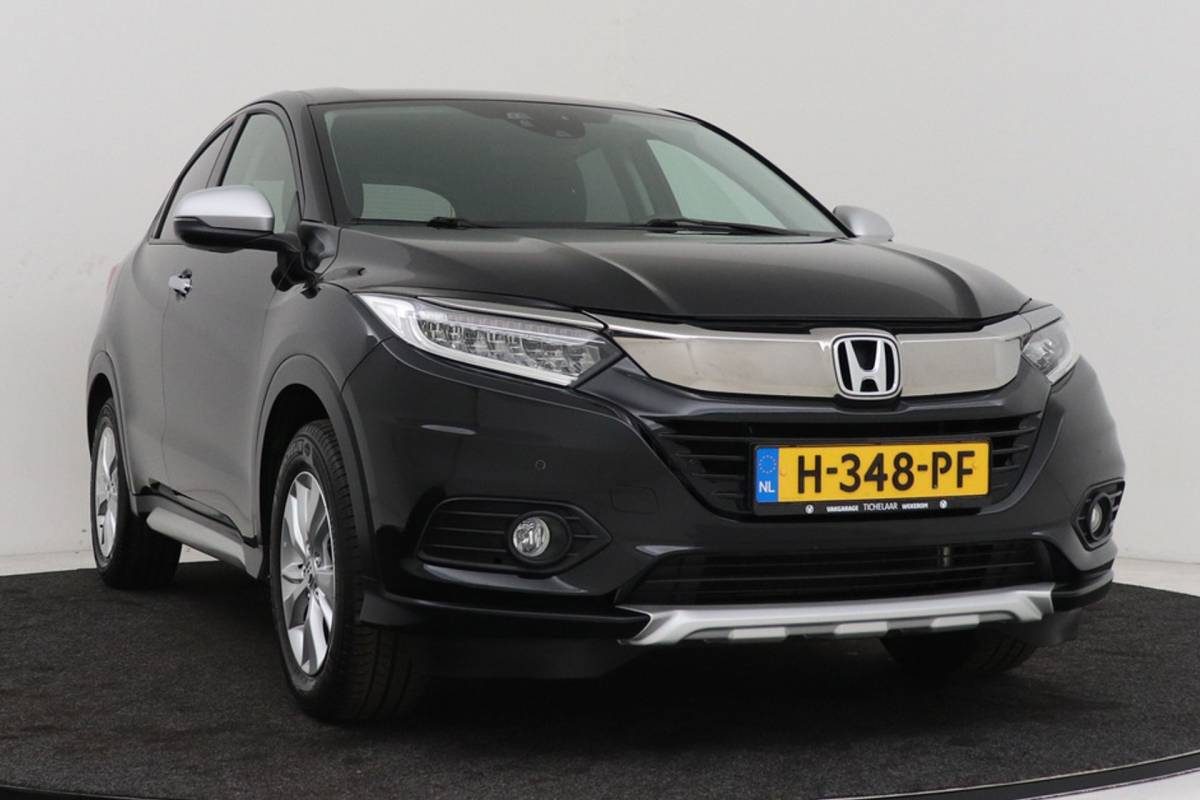 Honda HR-V Honda HR-V 1.5 i-VTEC Elegance | Org NL | 42.000 KM! | Trekhaak | Camera | Navigatie | Magic Seats | Stoelverwarming | Dealer Ond.