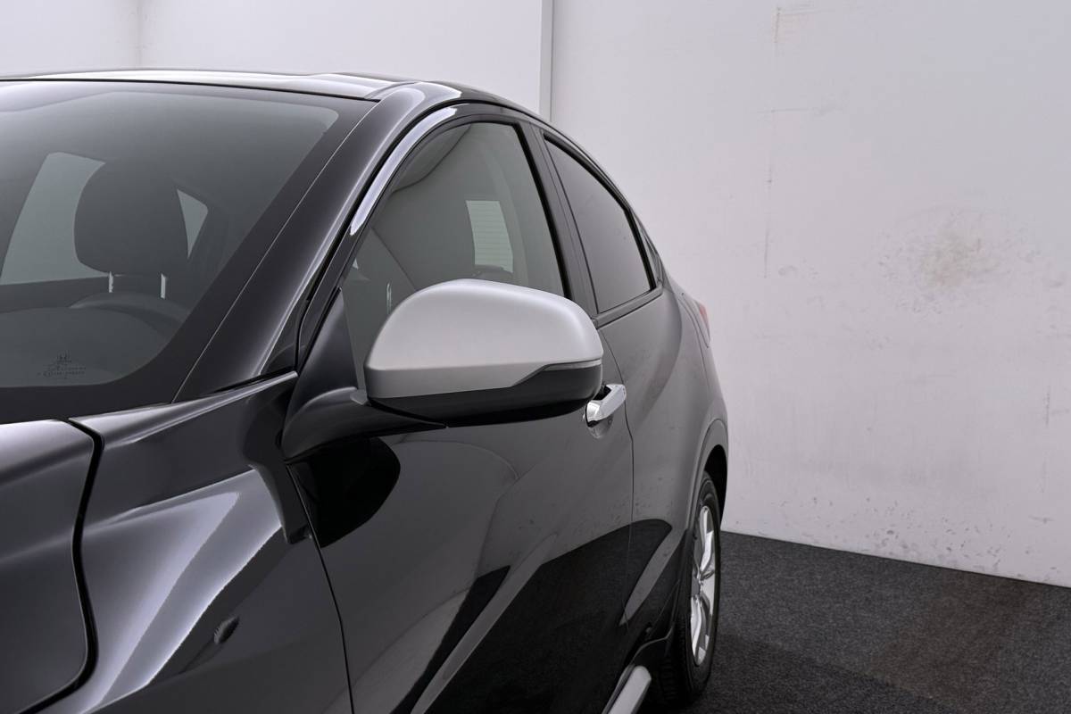 Honda HR-V Honda HR-V 1.5 i-VTEC Elegance | Org NL | 42.000 KM! | Trekhaak | Camera | Navigatie | Magic Seats | Stoelverwarming | Dealer Ond.