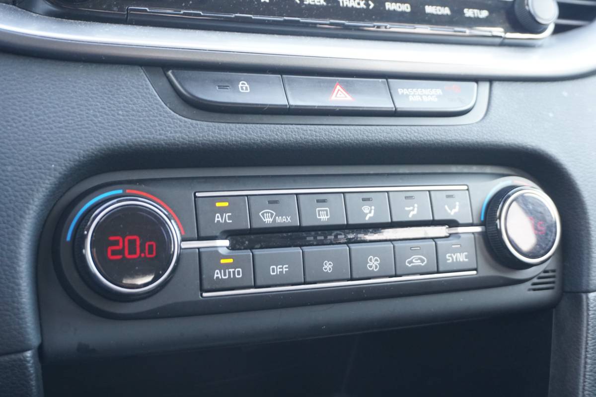 Kia Ceed Sportswagon Kia Ceed Sportswagon 1.0 T-GDi DynamicLine | CAMERA | CARPLAY | ECC| FACELIFT | DEALER O.H. |