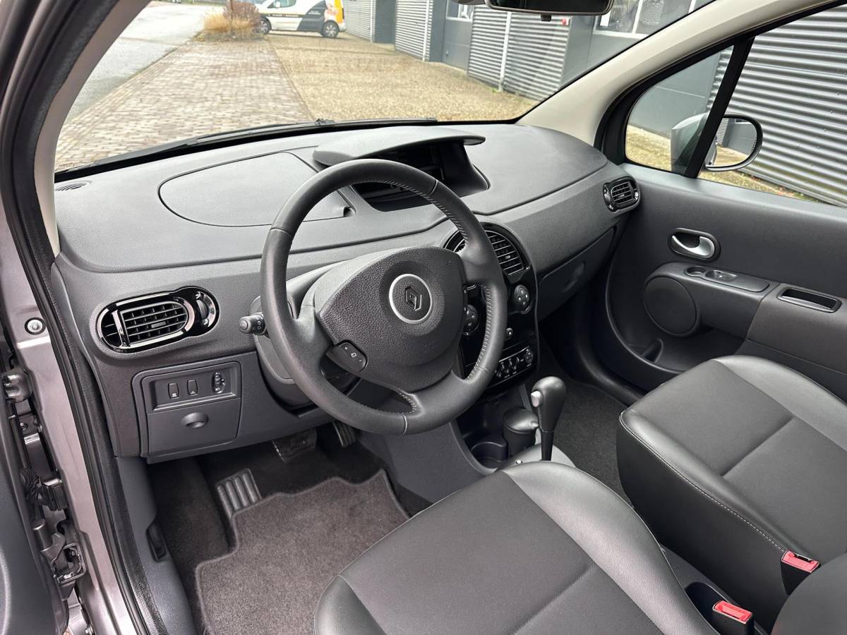 Renault Grand Modus Renault Grand Modus 1.6-16V Night & Day Automaat