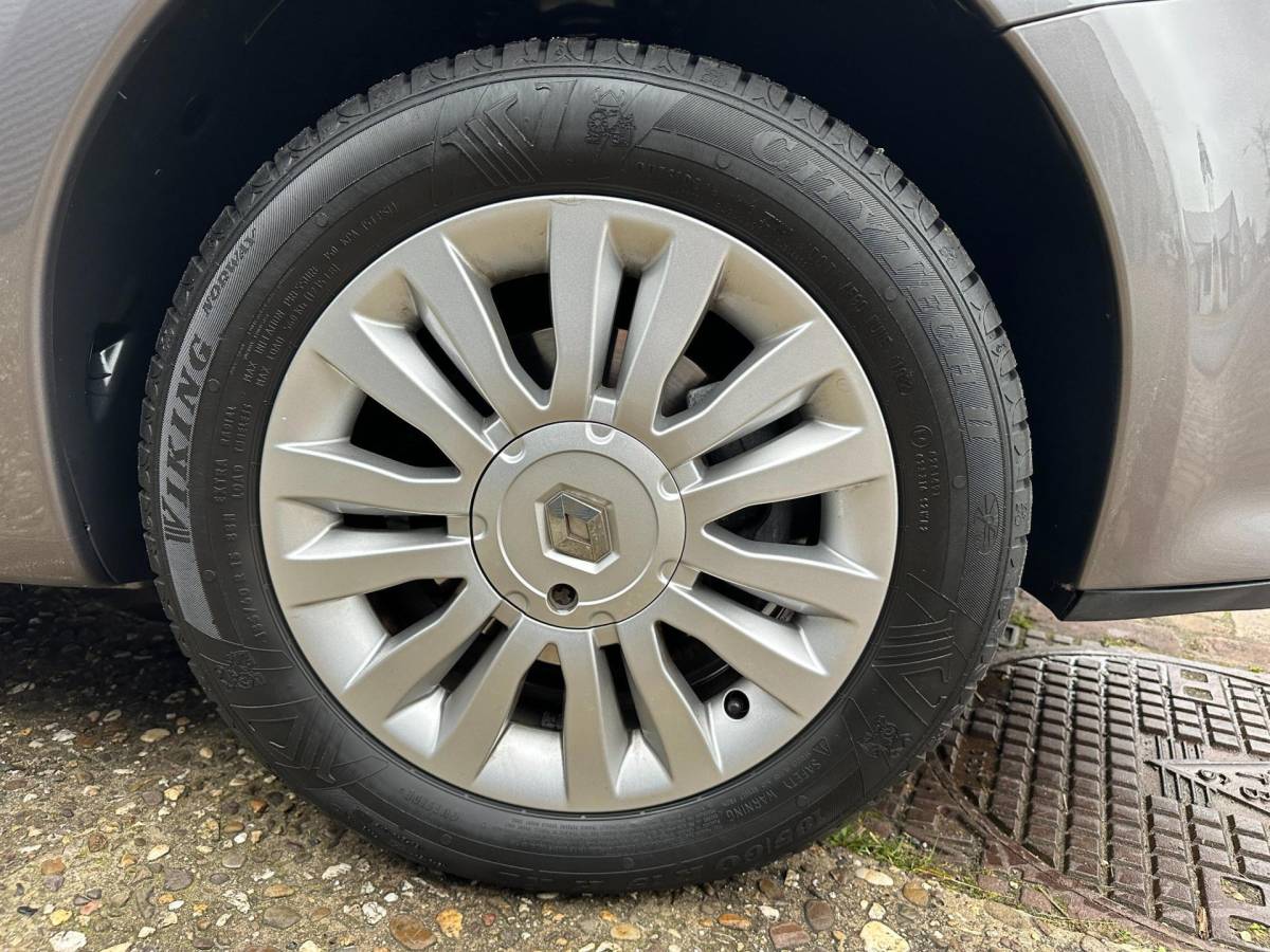 Renault Grand Modus Renault Grand Modus 1.6-16V Night & Day Automaat