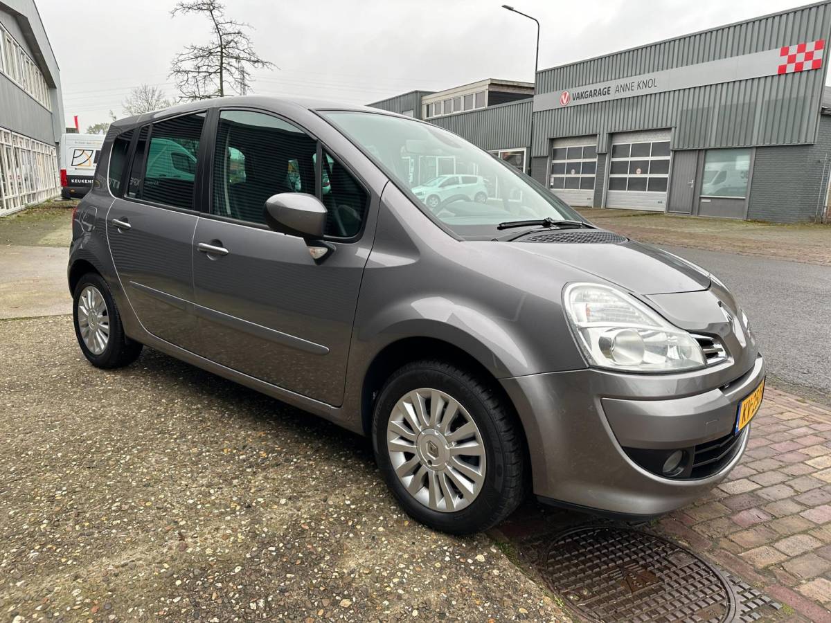 Renault Grand Modus Renault Grand Modus 1.6-16V Night & Day Automaat