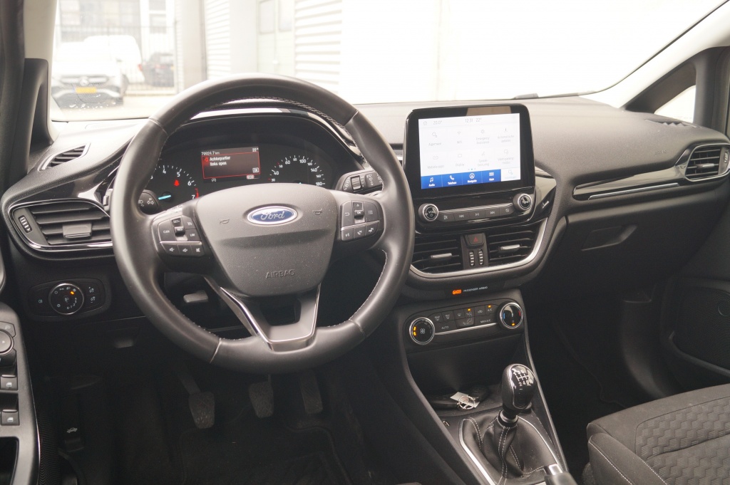 Ford Fiesta Ford Fiesta 1.0 EcoBoost 100pk Titanium -NAVI-ECC-LED-PDC-