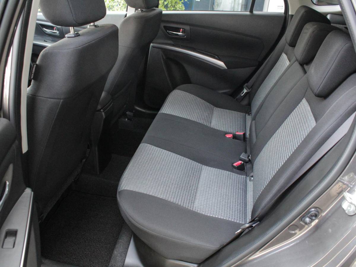 Suzuki S-Cross Suzuki S-Cross 1.4 Boosterjet Select Smart Hybrid Automaat | Cruise | Carplay/Android | Camera | Park sens | Lm-Velgen