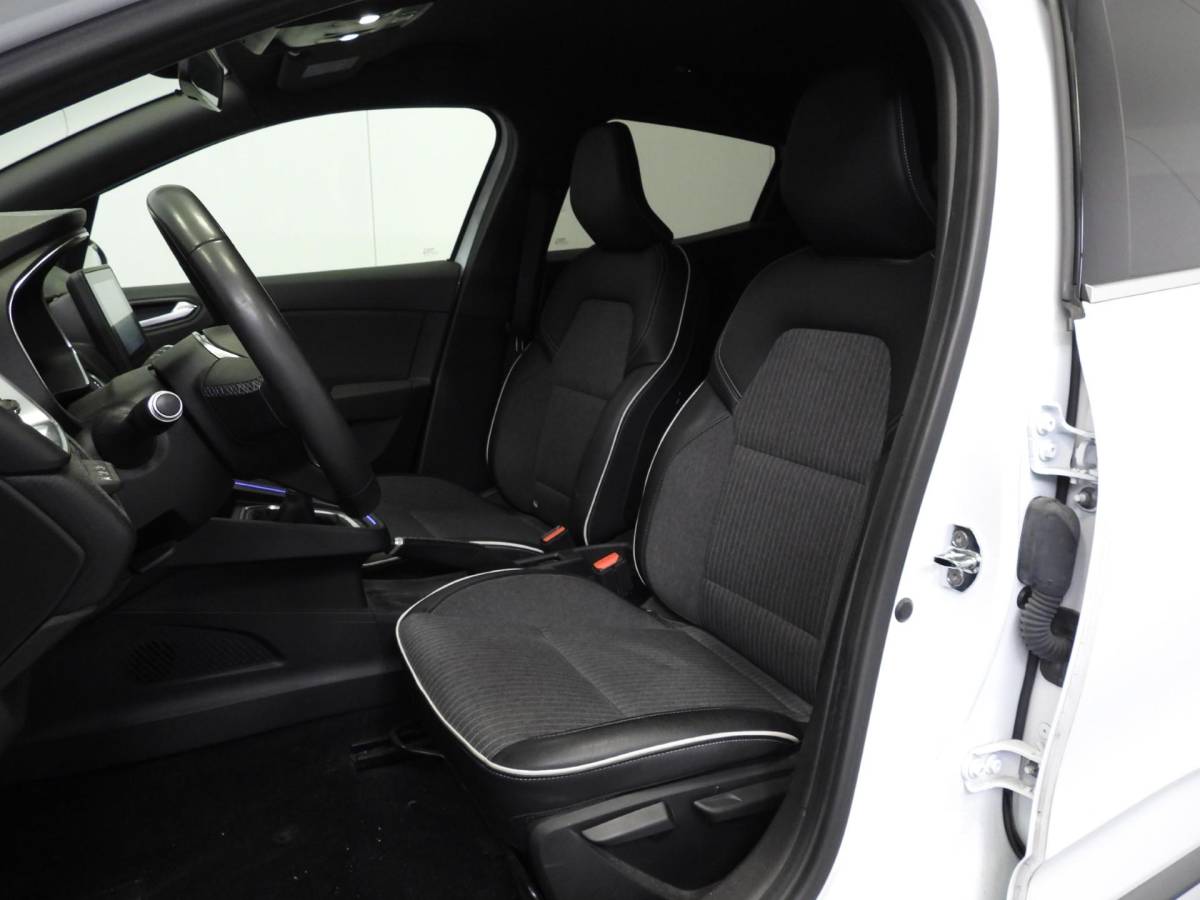 Renault Clio Renault Clio 1.0 TCe Intens NAVI/360CAM/CLIMA/LED/17″LMV!