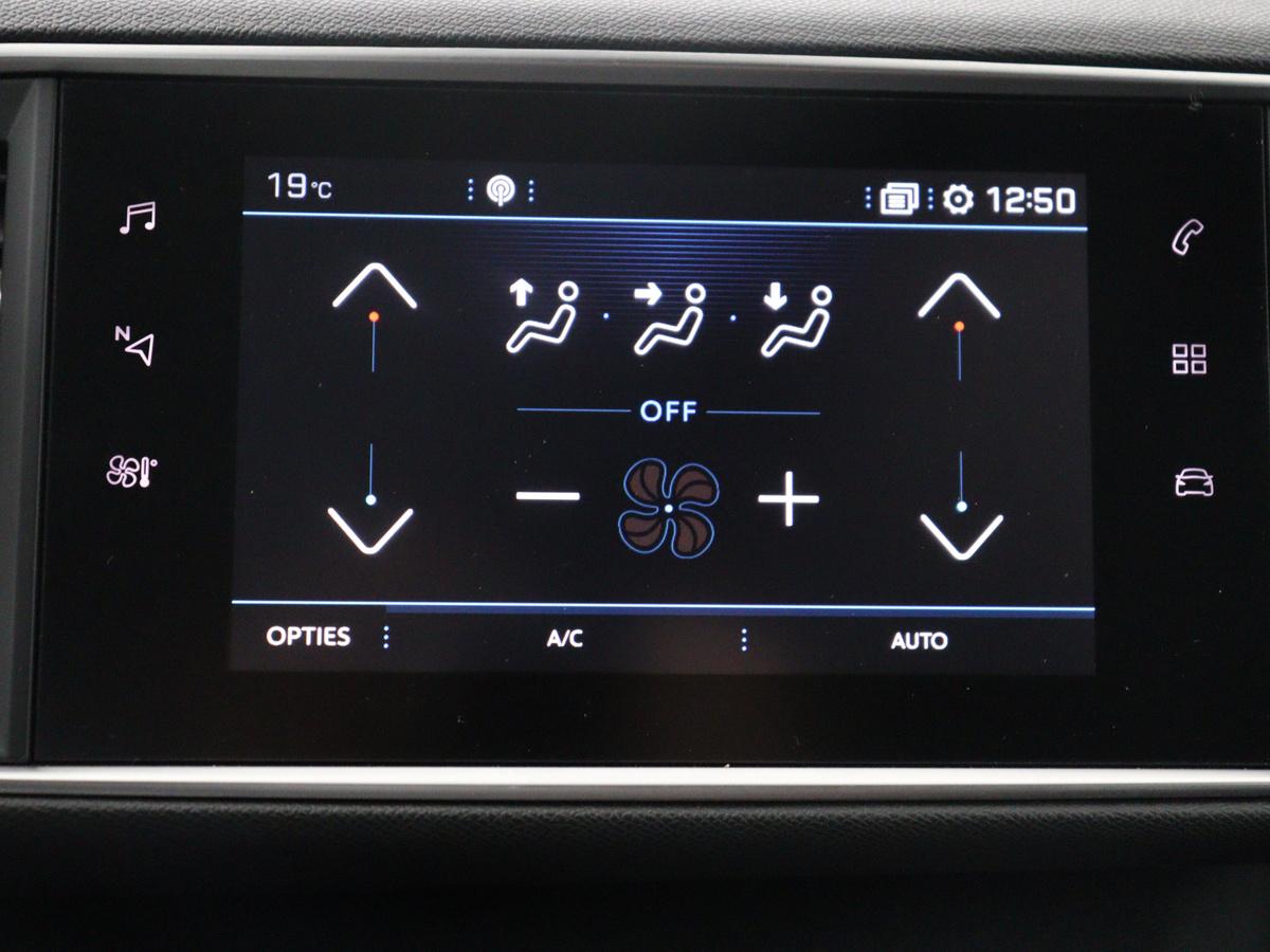 Peugeot 308 Peugeot 308 SW 1.2 PureTech GT-line | Half leder | Cruise control | Carplay | Navigatie | Camera | Park assist | Climate control | 17″ velgen