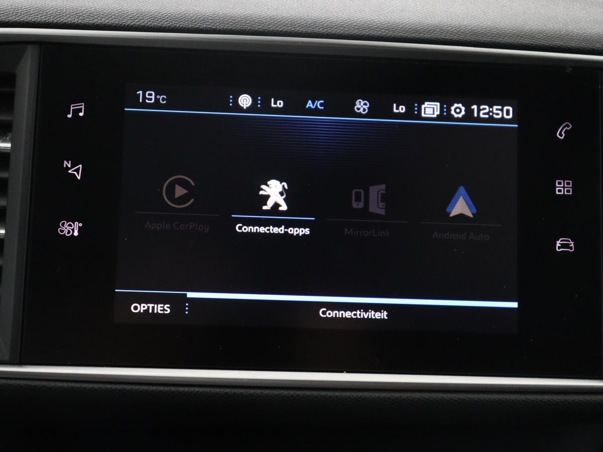 Peugeot 308 Peugeot 308 SW 1.2 PureTech GT-line | Half leder | Cruise control | Carplay | Navigatie | Camera | Park assist | Climate control | 17″ velgen