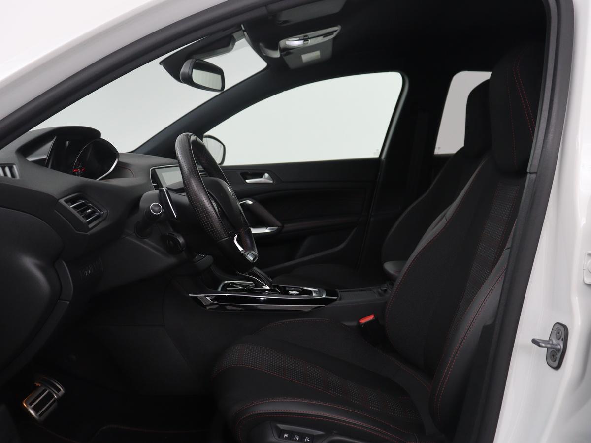 Peugeot 308 Peugeot 308 SW 1.2 PureTech GT-line | Half leder | Cruise control | Carplay | Navigatie | Camera | Park assist | Climate control | 17″ velgen