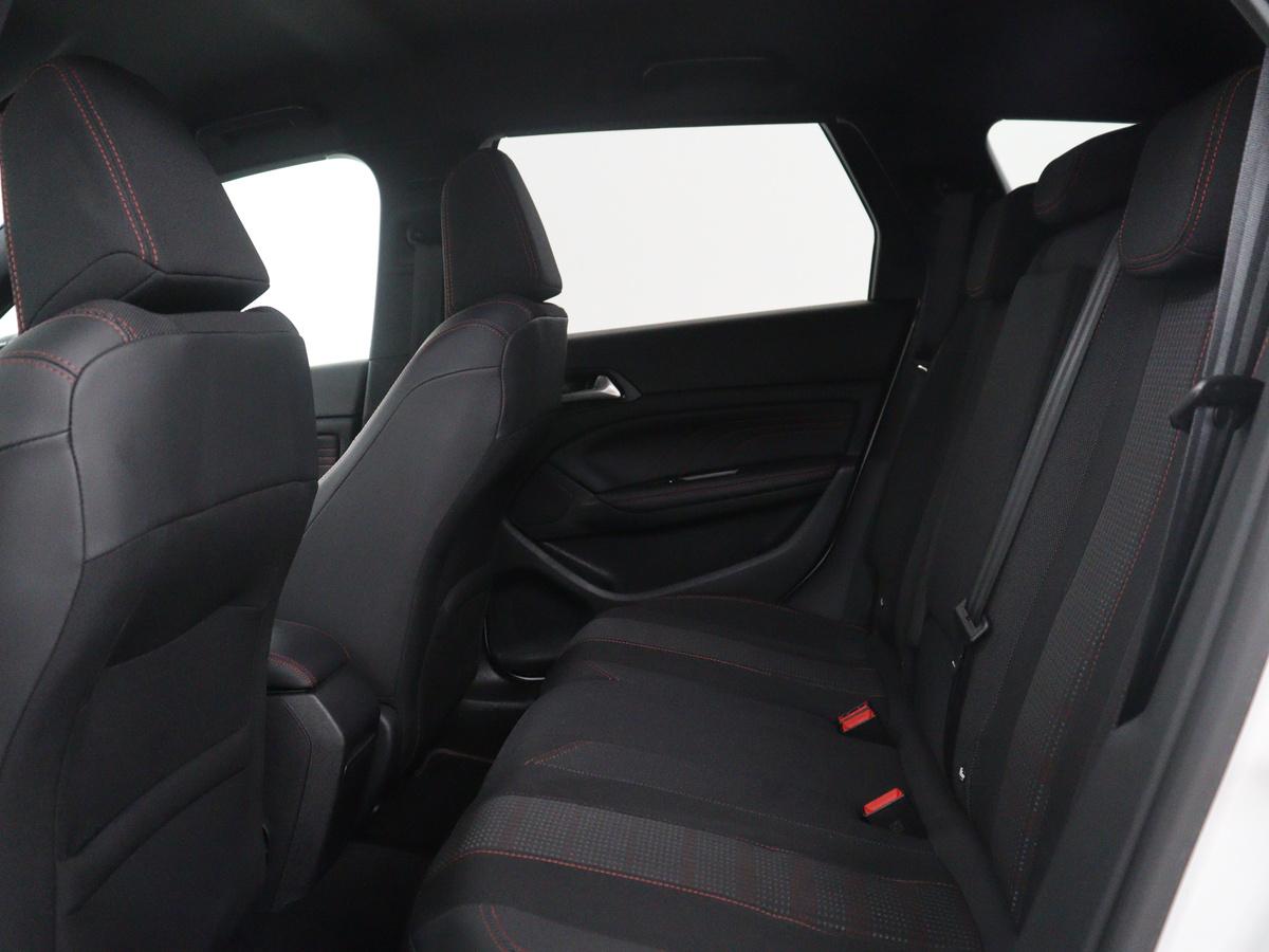 Peugeot 308 Peugeot 308 SW 1.2 PureTech GT-line | Half leder | Cruise control | Carplay | Navigatie | Camera | Park assist | Climate control | 17″ velgen