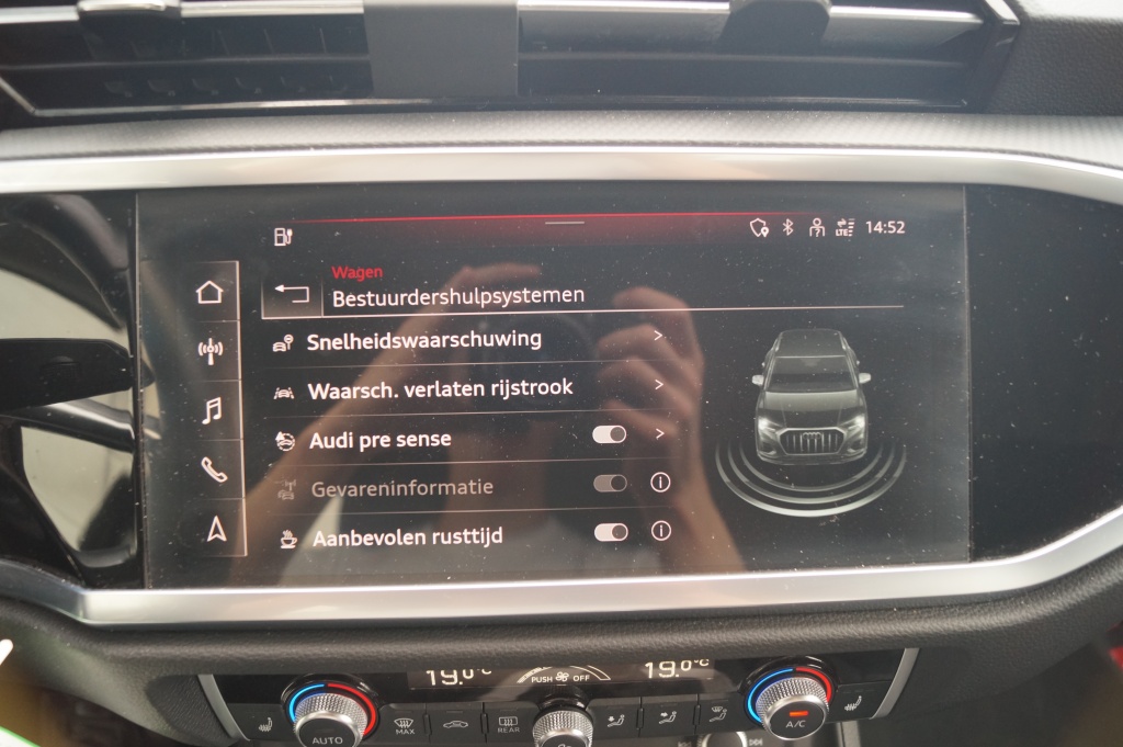 Audi Q3 Audi Q3 45 TFSI e PHEV Edition -LEER-LED-PDC-NAVI-
