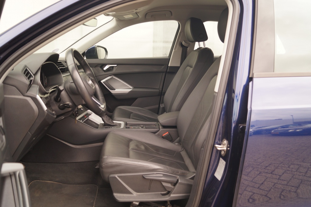 Audi Q3 Audi Q3 45 TFSI e PHEV Edition -LEER-LED-PDC-NAVI-