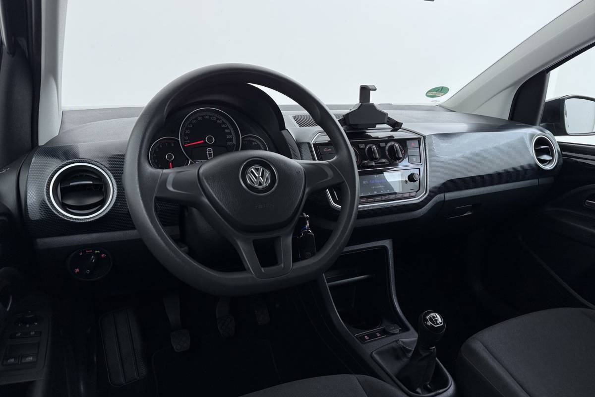 Volkswagen up! Volkswagen Up! 1.0 BMT move up! | Org NL | Airco | Navigatie Via Telefoon | Bluetooth | 127.000 KM! |