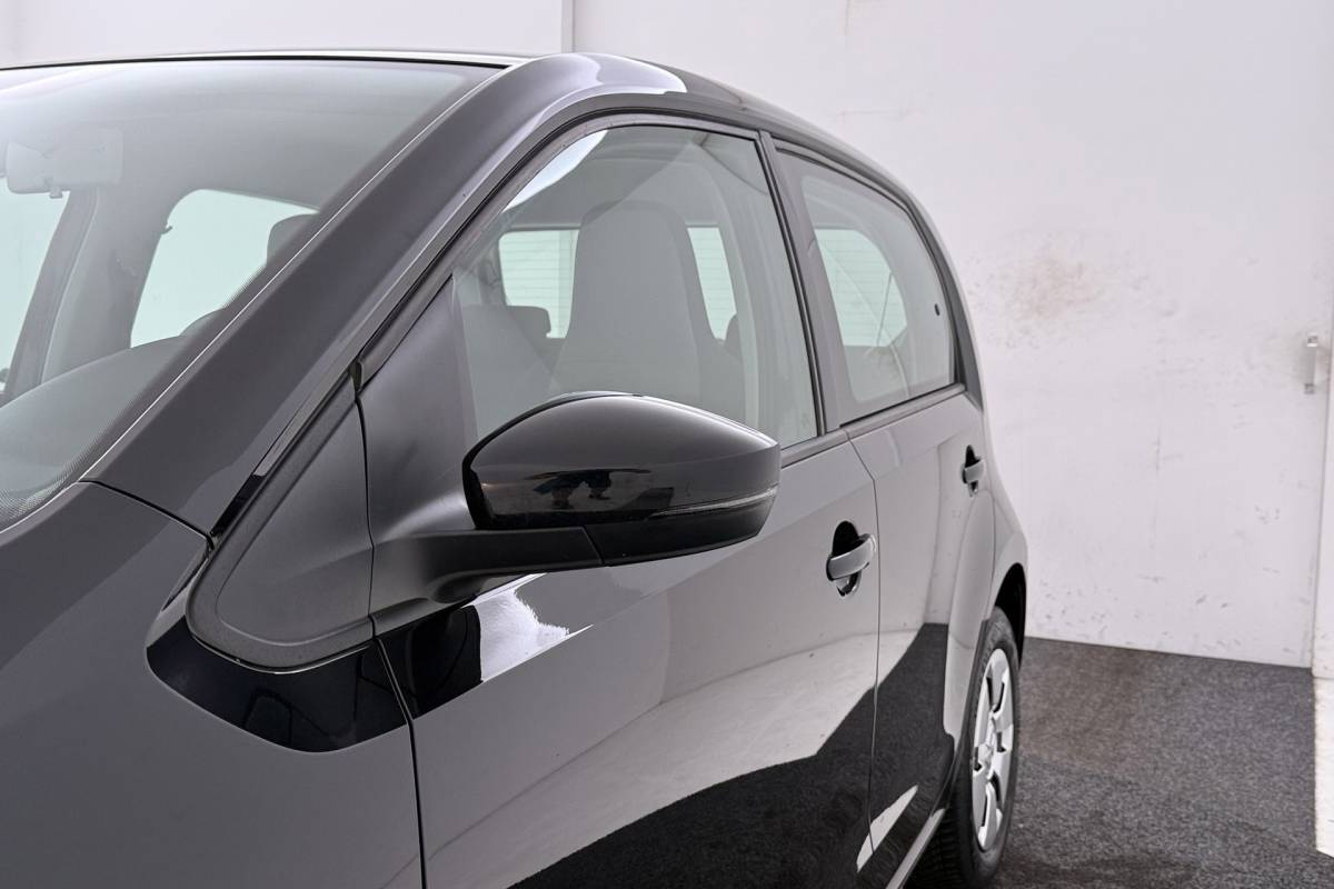 Volkswagen up! Volkswagen Up! 1.0 BMT move up! | Org NL | Airco | Navigatie Via Telefoon | Bluetooth | 127.000 KM! |