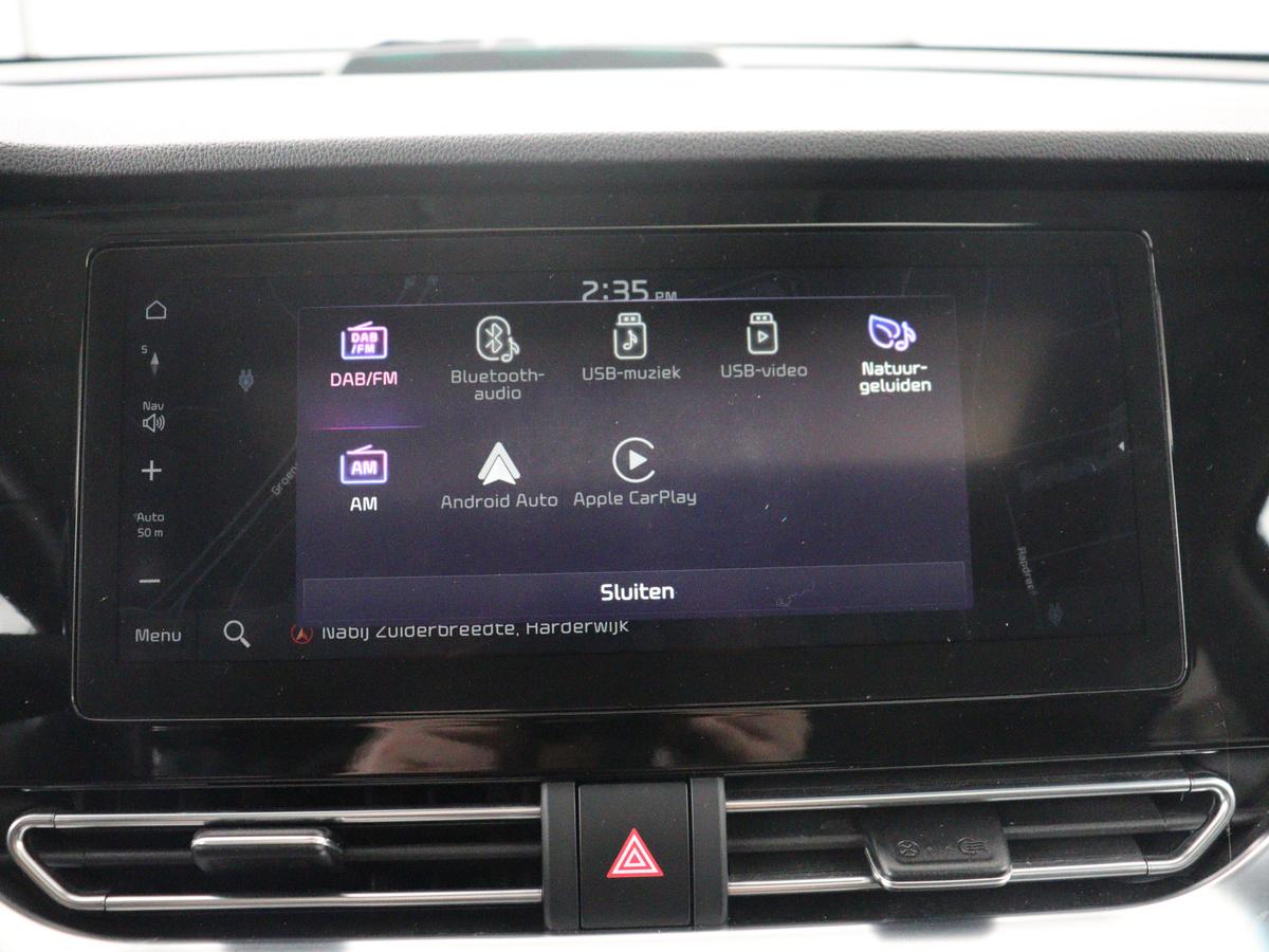 Kia e-Niro Kia e-Niro DynamicPlusLine 64 kWh | SOH 95,4% | Panoramadak | Half leder | Adaptive cruise | Stuur/stoel verwarming | Navigatie | Carplay | Camera | Park assist | Climate control
