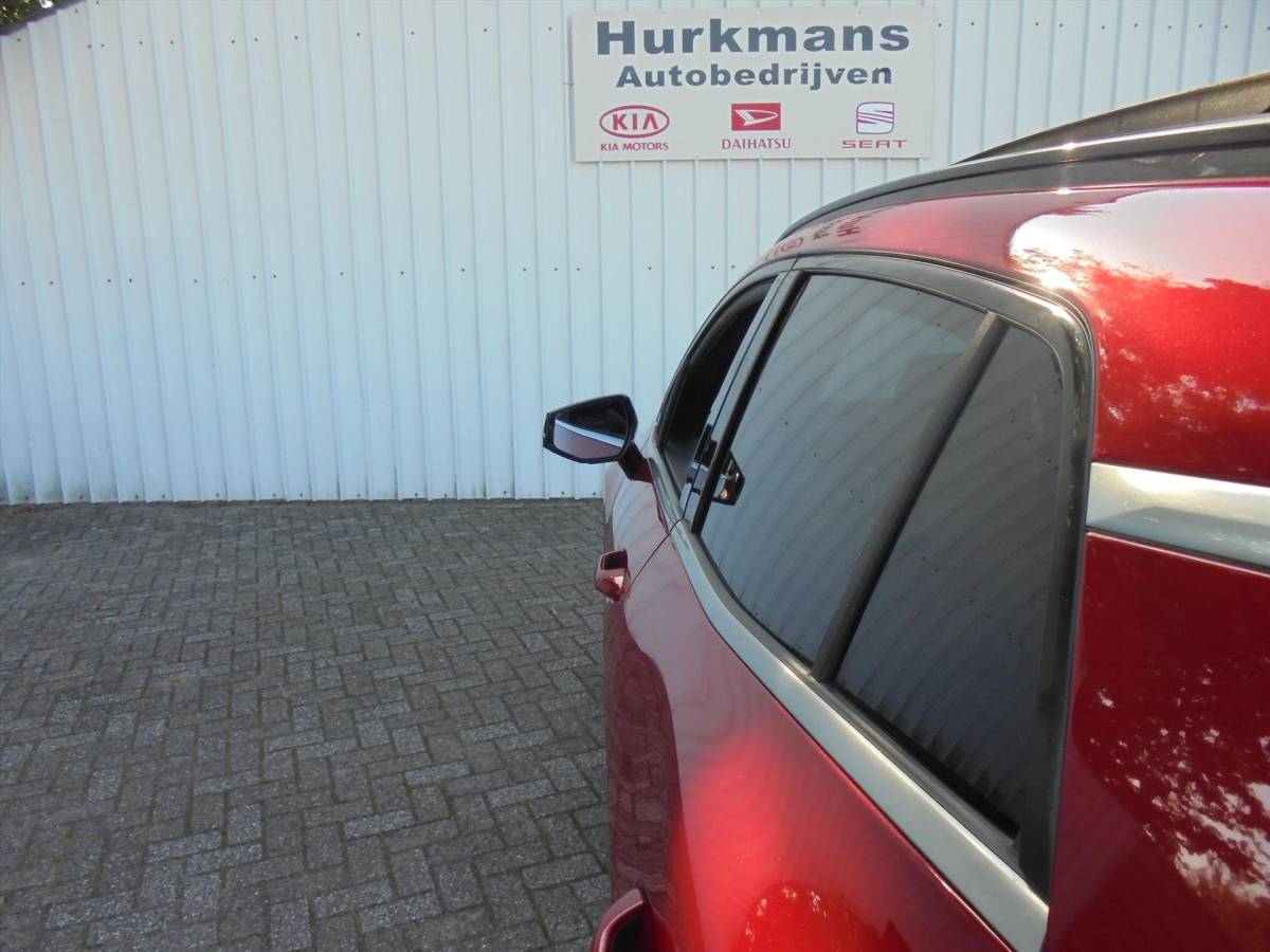 Kia Sportage Kia Sportage 1.6 T-GDi 265PK PLUGIN HYBRIDE GT-PLUSLINE PANODAK