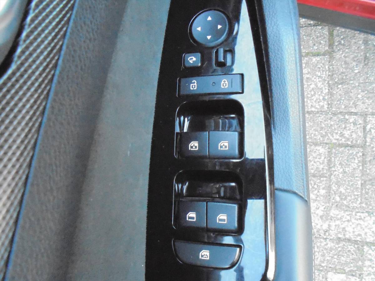 Kia Sportage Kia Sportage 1.6 T-GDi 265PK PLUGIN HYBRIDE GT-PLUSLINE PANODAK