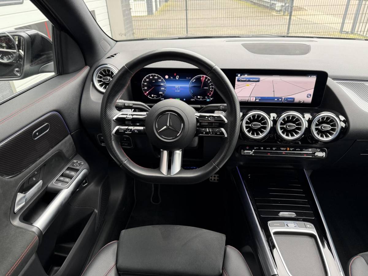 Mercedes-Benz GLA Mercedes GLA-klasse 250 e AMG Line PLUG-IN ADAPTIVE CRUISE. SFEERVERL.