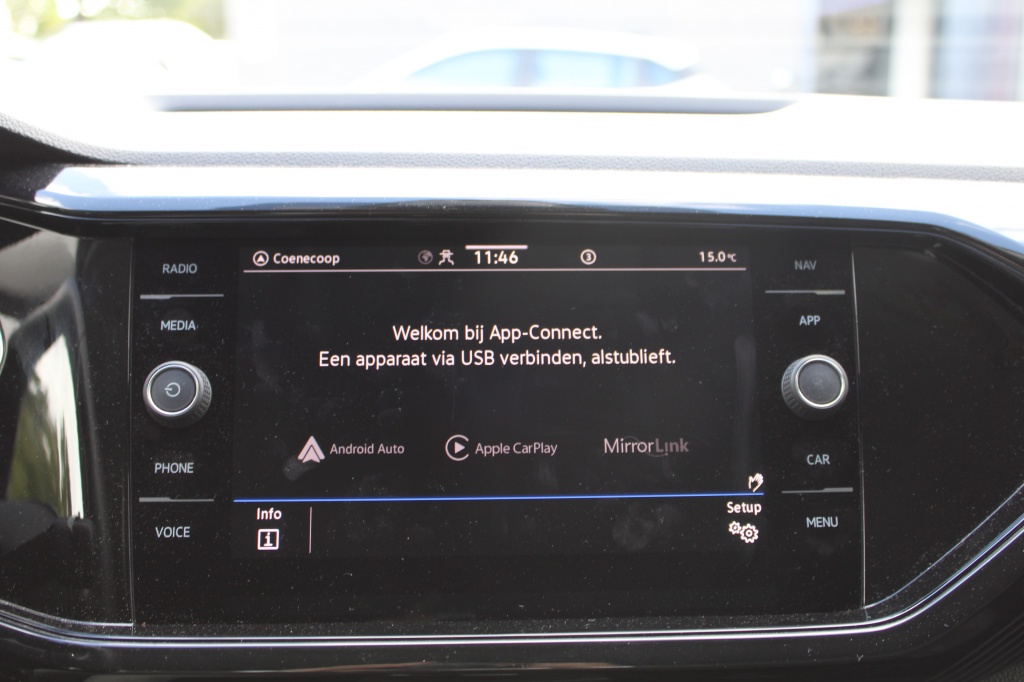 Volkswagen T-Cross Volkswagen T-Cross 1.5 TSI Style DSG 150PK! Virtual/Navi/18″/Winter “RIJKLAARPRIJS”