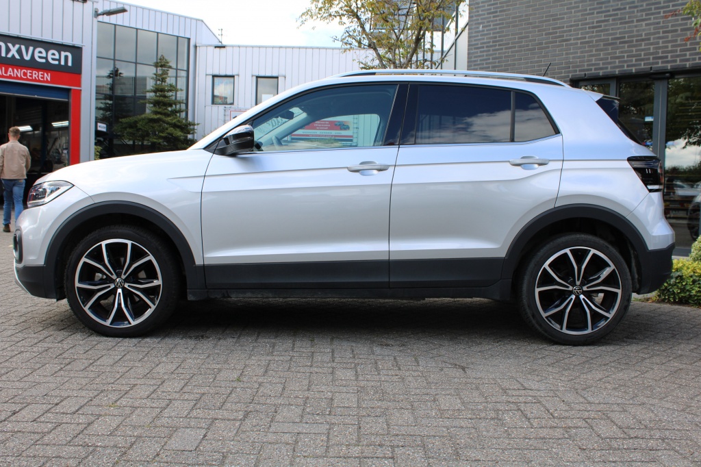 Volkswagen T-Cross Volkswagen T-Cross 1.5 TSI Style DSG 150PK! Virtual/Navi/18″/Winter “RIJKLAARPRIJS”