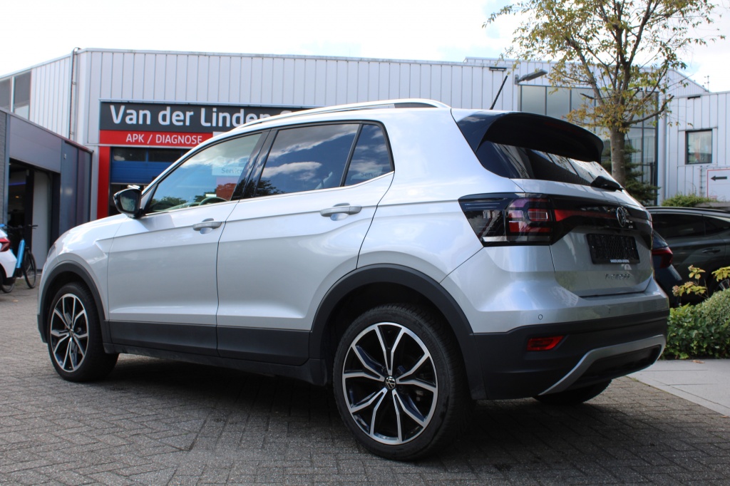 Volkswagen T-Cross Volkswagen T-Cross 1.5 TSI Style DSG 150PK! Virtual/Navi/18″/Winter “RIJKLAARPRIJS”