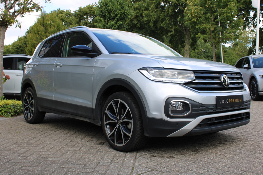 Volkswagen T-Cross Volkswagen T-Cross 1.5 TSI Style DSG 150PK! Virtual/Navi/18″/Winter “RIJKLAARPRIJS”