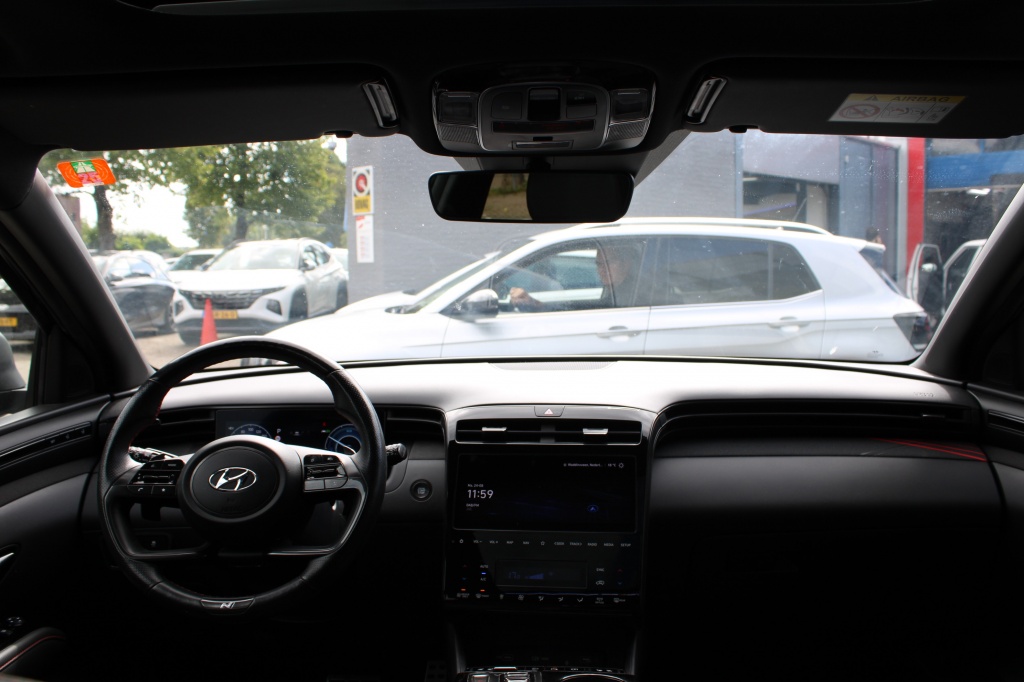 Hyundai Tucson Hyundai Tucson 1.6 T-GDI PHEV N Line Sky 265PK! Full Option! “RIJKLAARPRIJS”